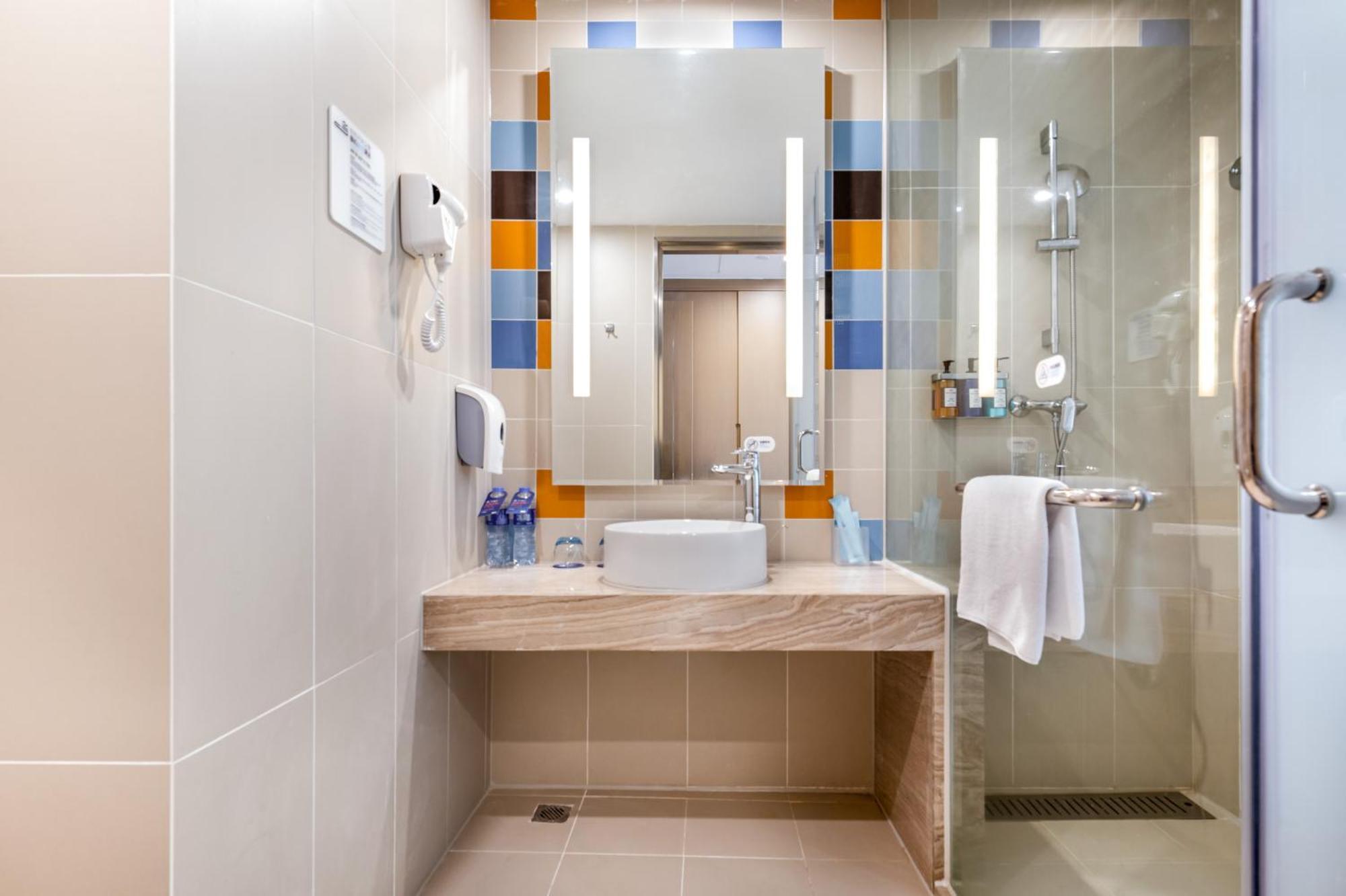 Holiday Inn Express - Liuyang Development Zone By Ihg Changsha Huanghua Airport Екстериор снимка